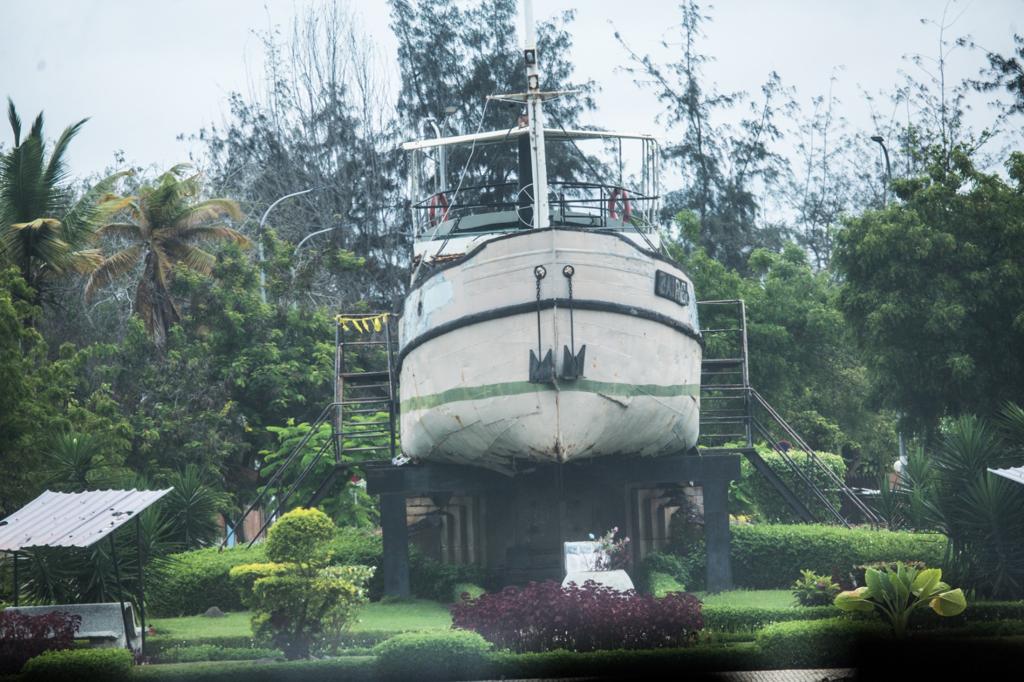 ship zaire lobito library