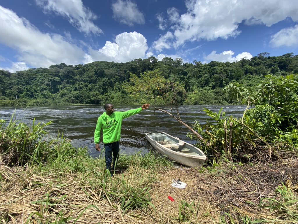 Touristic guide kalandula waterfalls